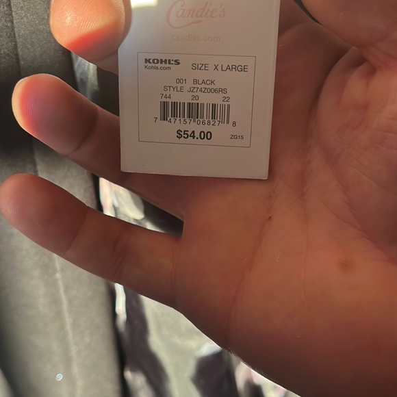 Candie’s Black XL ladies dress jacket - Picture 3 of 3